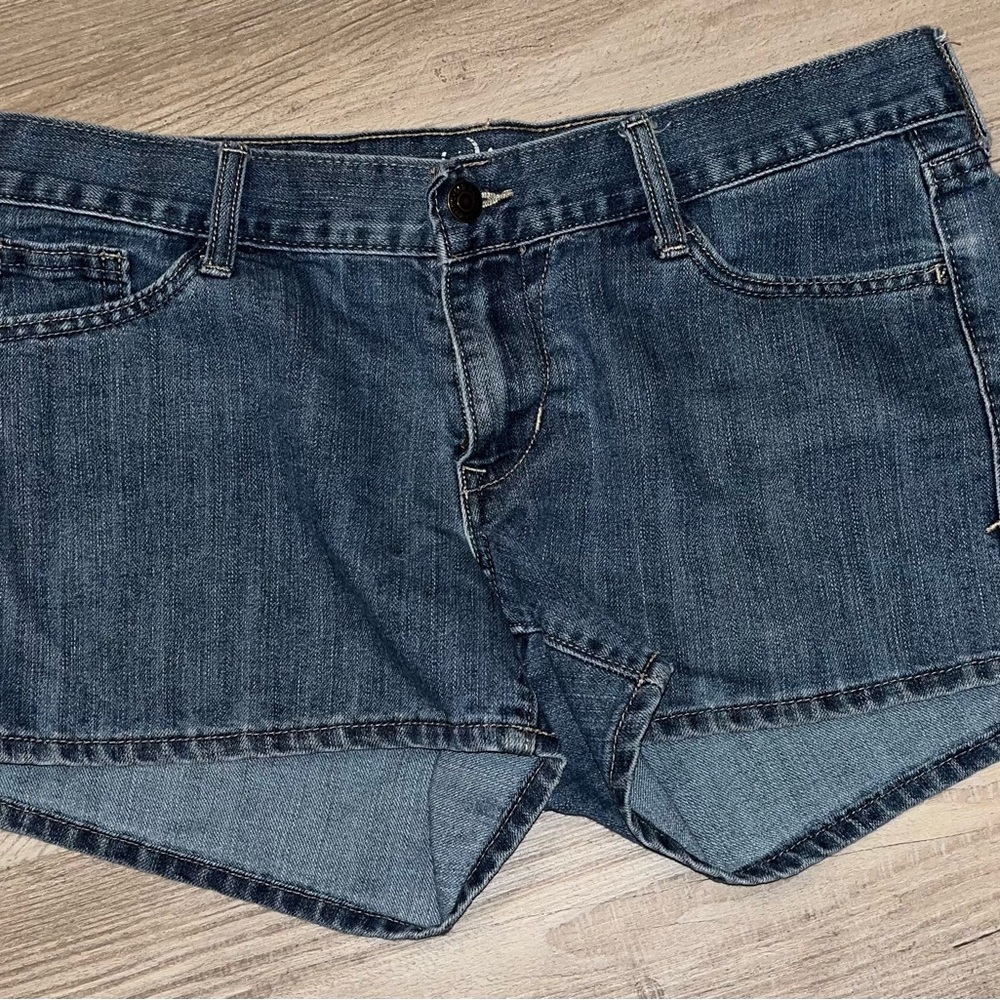 Stylish Blue Denim Shorts Old Navy Size 8